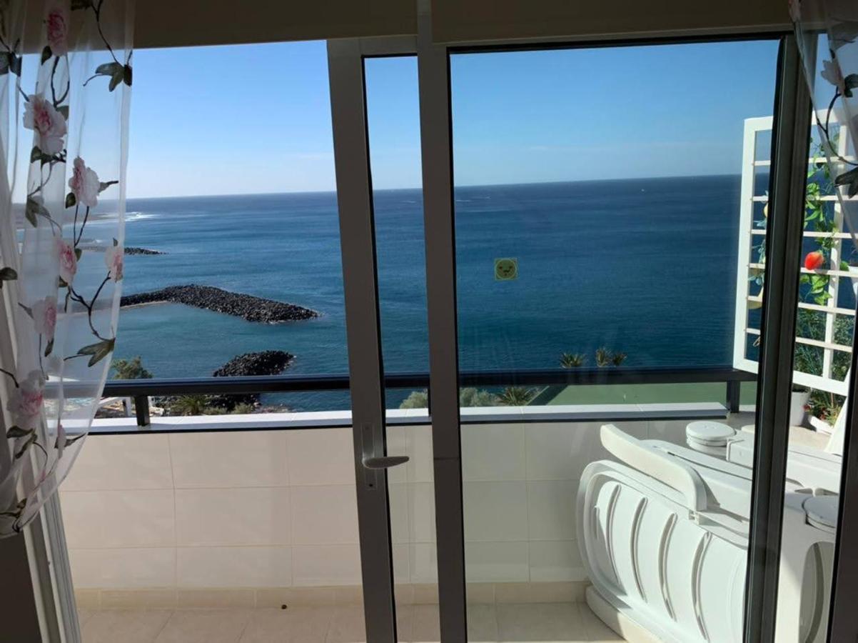 Cozy Apartment In The Center Of Costa Adeje On The 1St Coastline Buitenkant foto