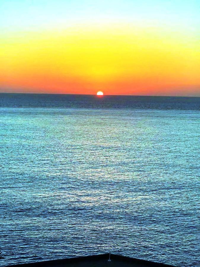 Cozy Apartment In The Center Of Costa Adeje On The 1St Coastline Buitenkant foto