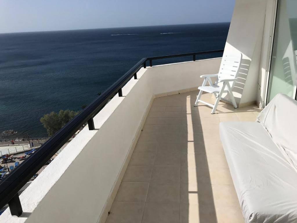 Cozy Apartment In The Center Of Costa Adeje On The 1St Coastline Buitenkant foto