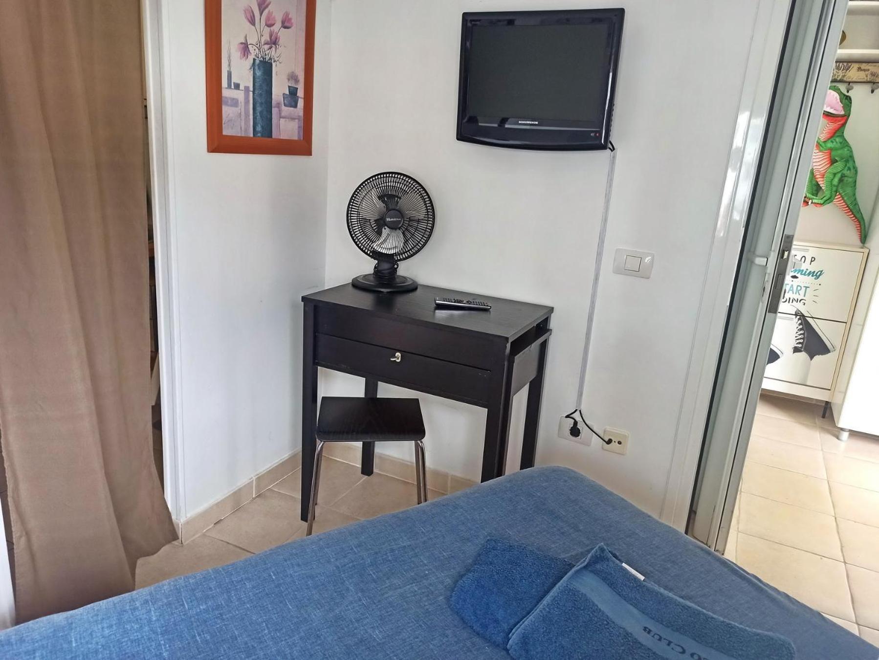 Cozy Apartment In The Center Of Costa Adeje On The 1St Coastline Buitenkant foto
