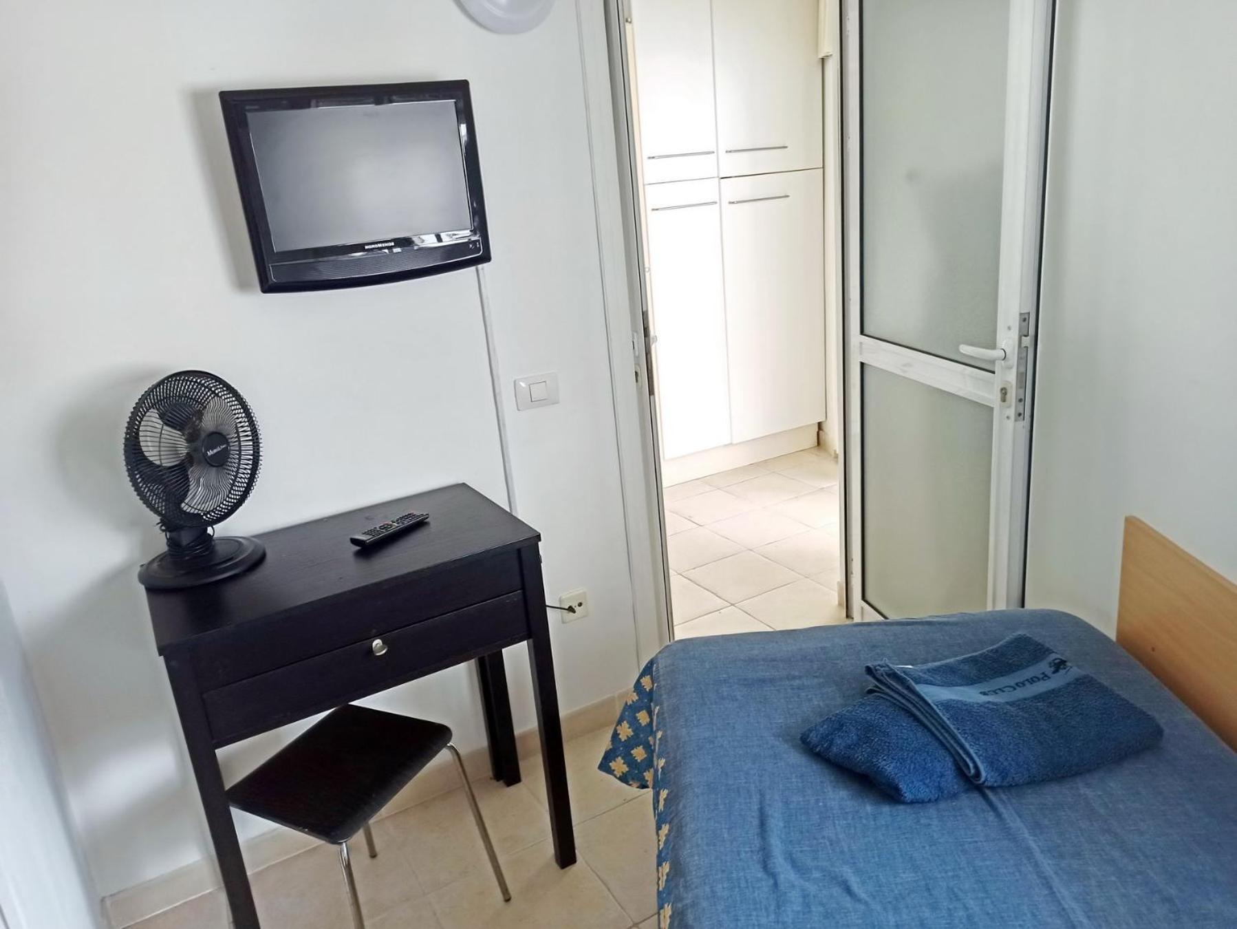 Cozy Apartment In The Center Of Costa Adeje On The 1St Coastline Buitenkant foto