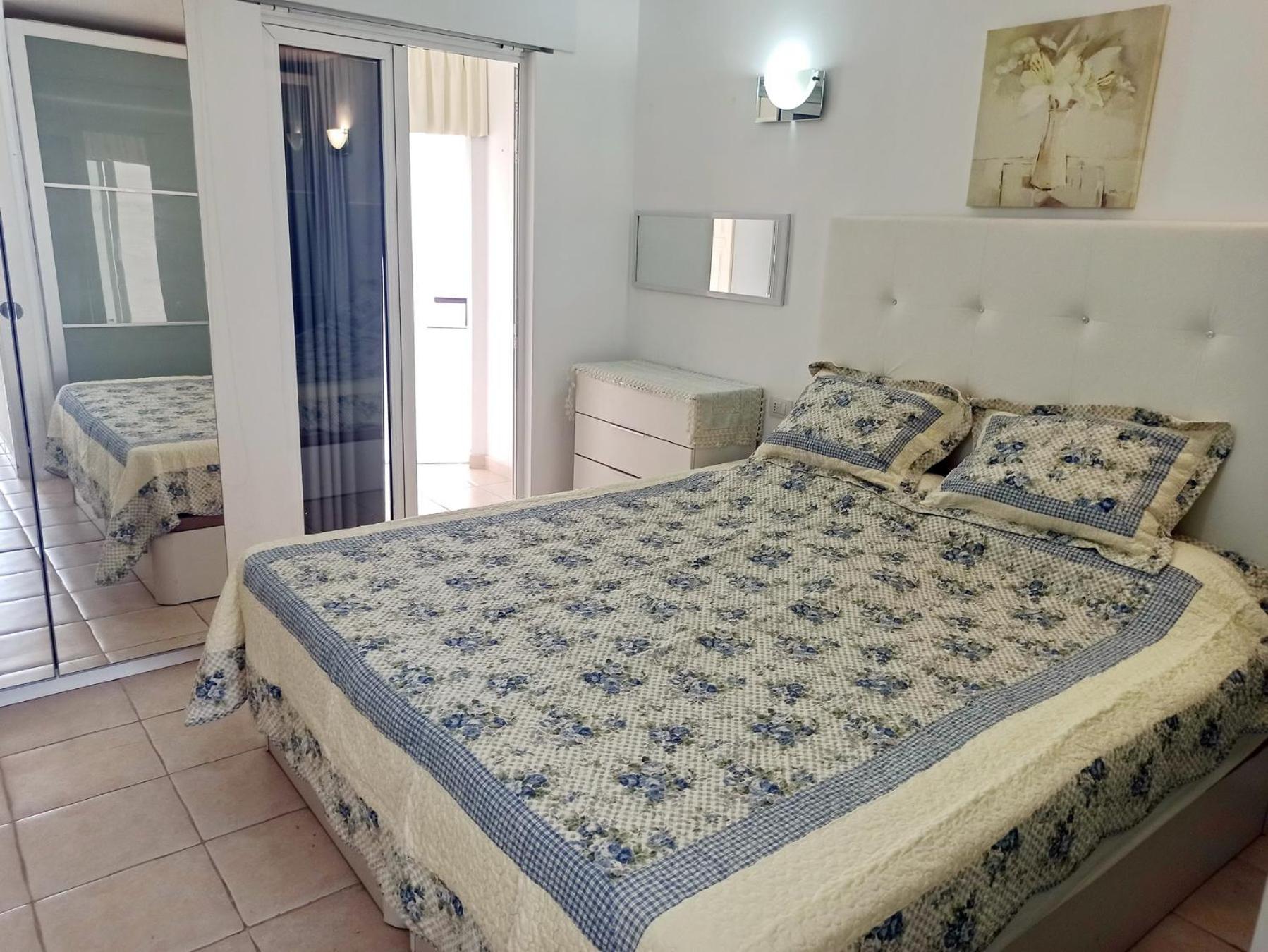 Cozy Apartment In The Center Of Costa Adeje On The 1St Coastline Buitenkant foto