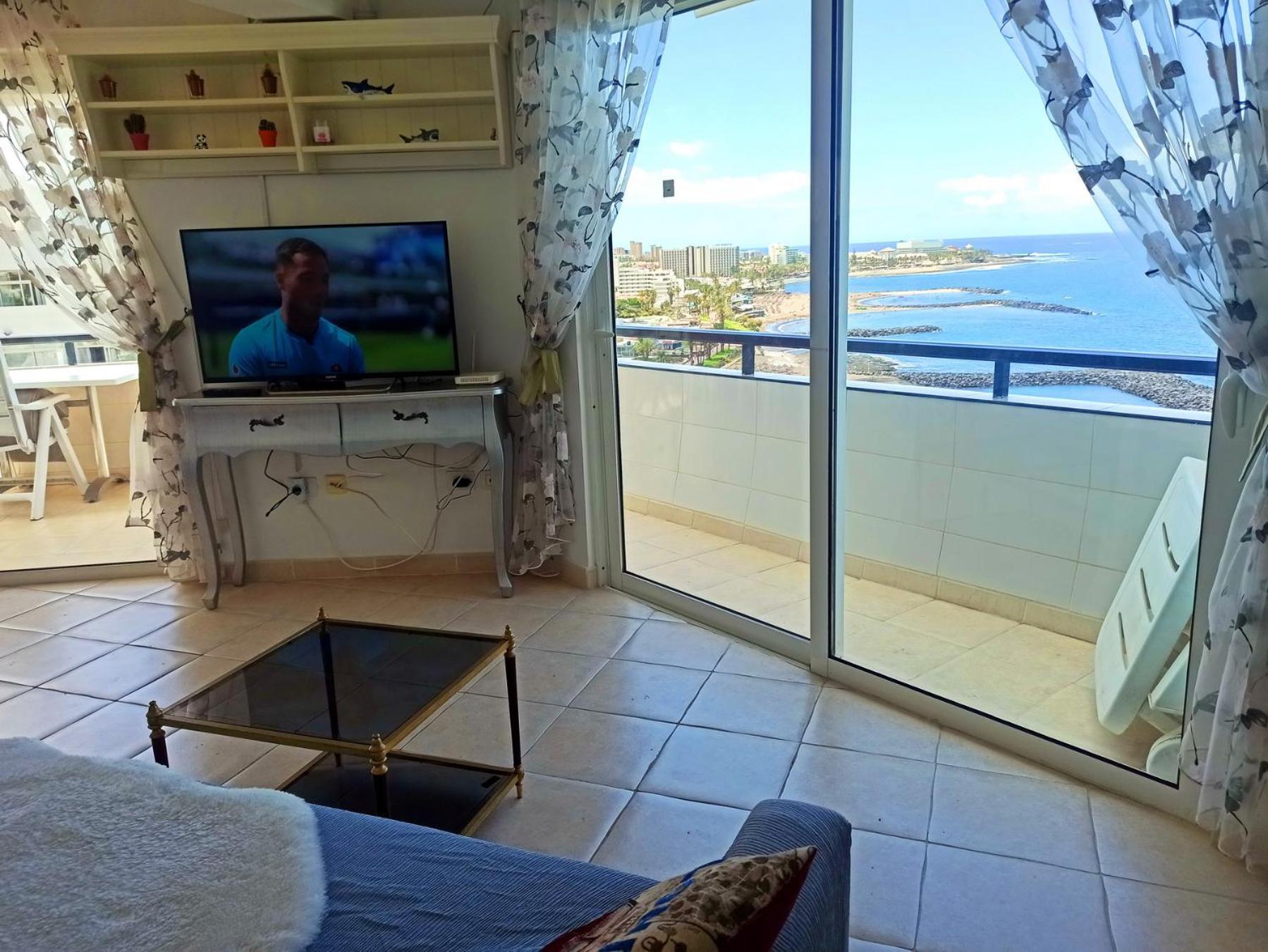 Cozy Apartment In The Center Of Costa Adeje On The 1St Coastline Buitenkant foto